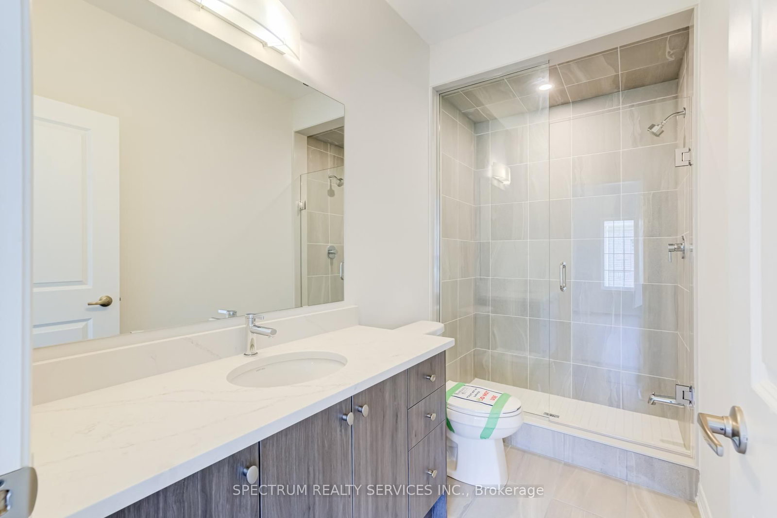 77 Muzzo Drive • Brampton, ON photo 31