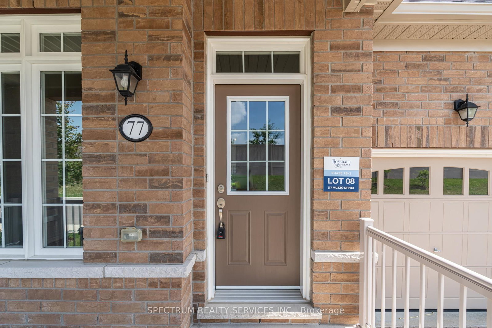 77 Muzzo Drive • Brampton, ON photo 6