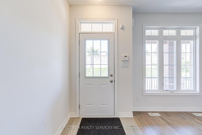 77 Muzzo Drive • Brampton, ON photo 7