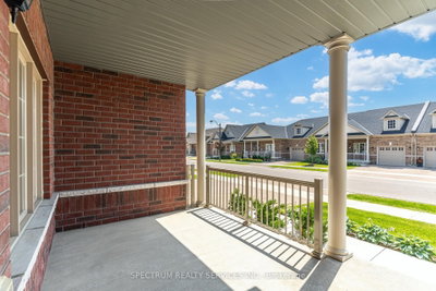 128 DEGASPERIS Trail • Brampton, ON photo 6