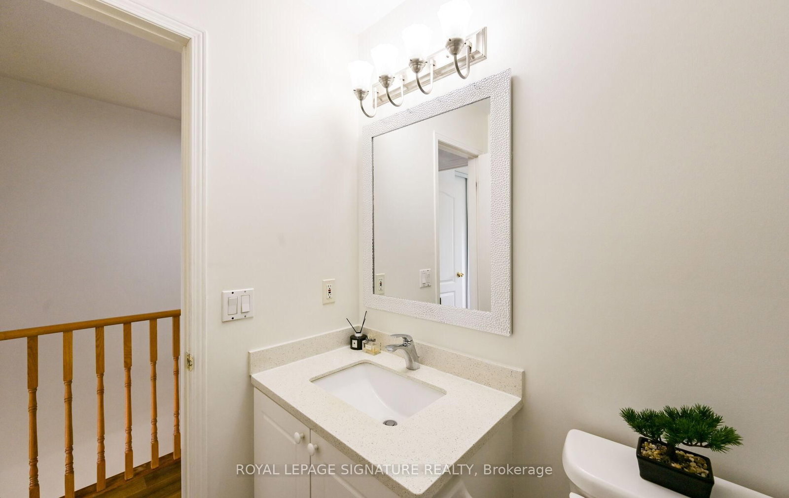 3020 Cedarglen Gate • #21 • Mississauga, ON photo 25