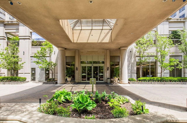 1421 - 25 Kingsbridge Garden Circle