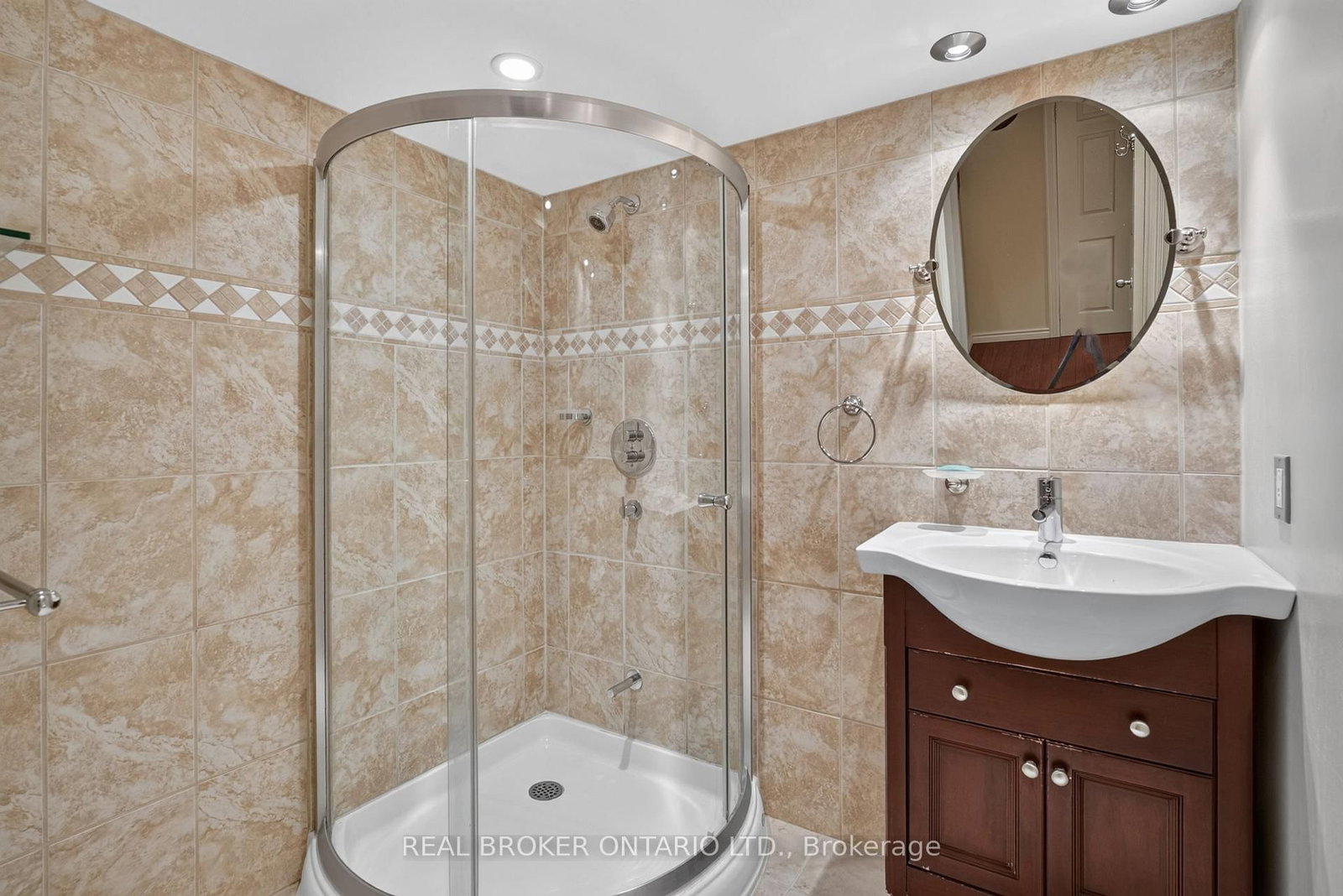 2152 Grand Ravine Drive • Oakville, ON photo 30
