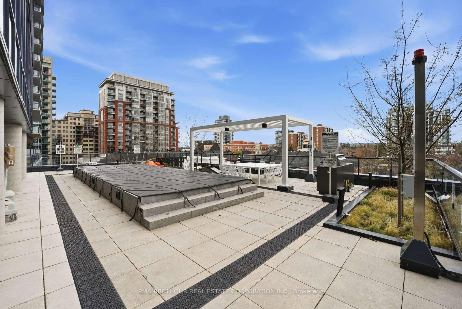 370 Martha Street • #1211 • Burlington, ON photo 17