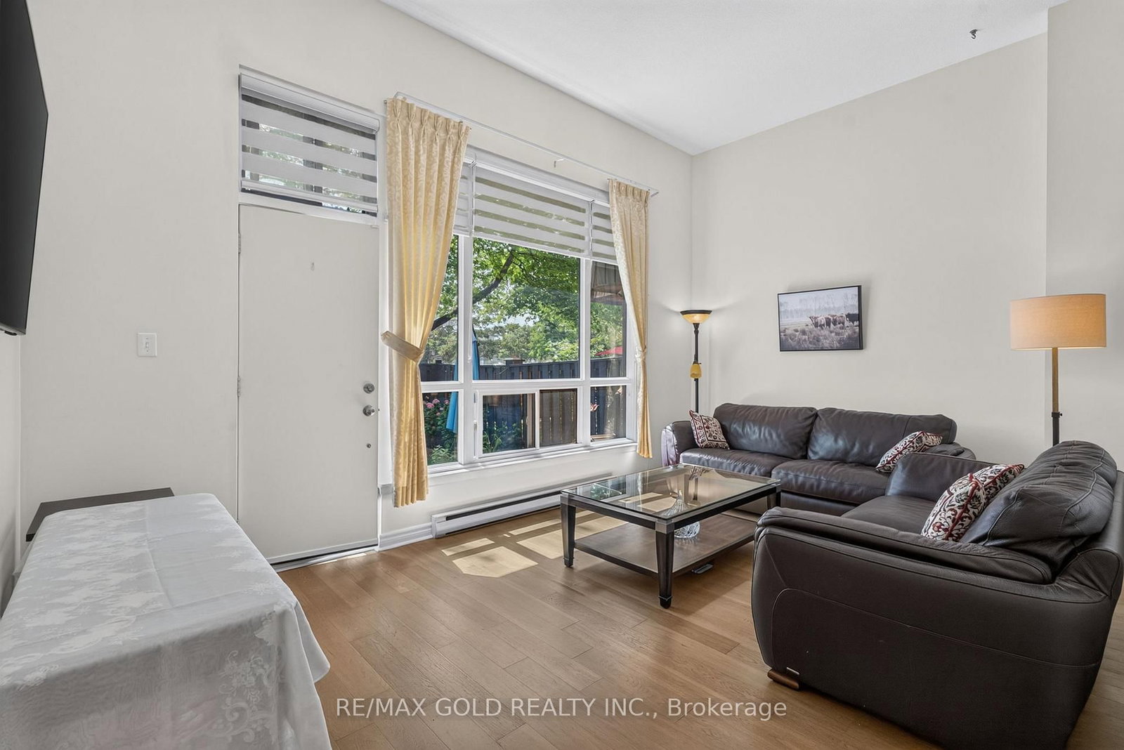 68 Darras Court • Brampton, ON photo 9