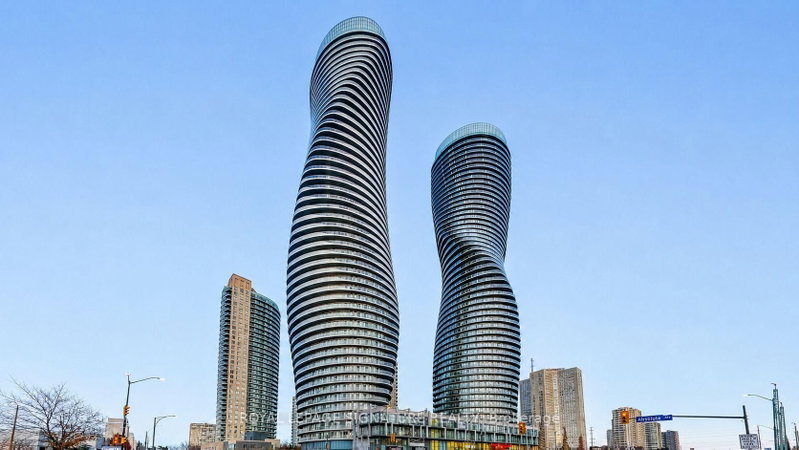 home for lease on 2401-50 Absolute Avenue
