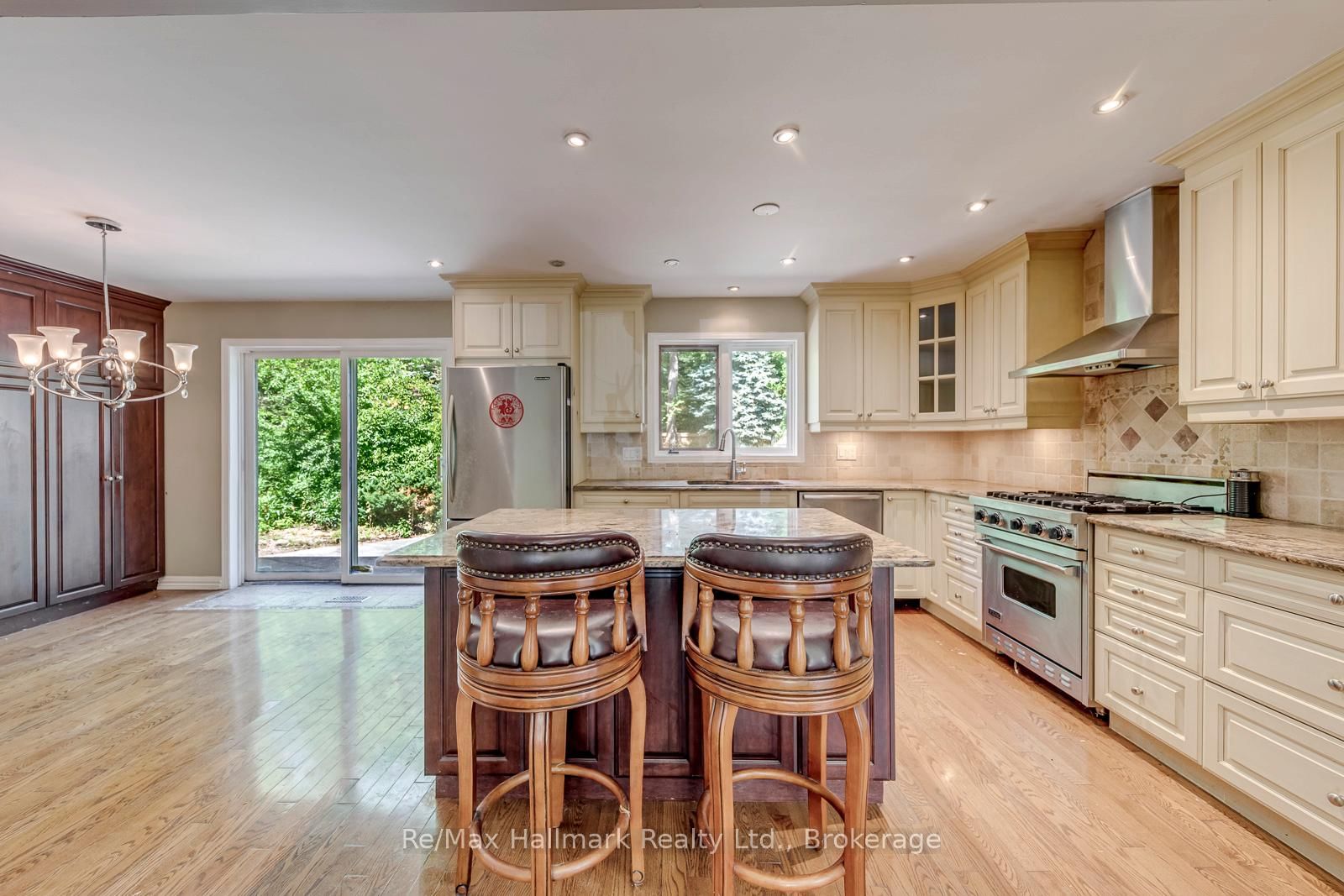 2247 Bennington Oakville,ON L6J 5Z3 — Photo 11