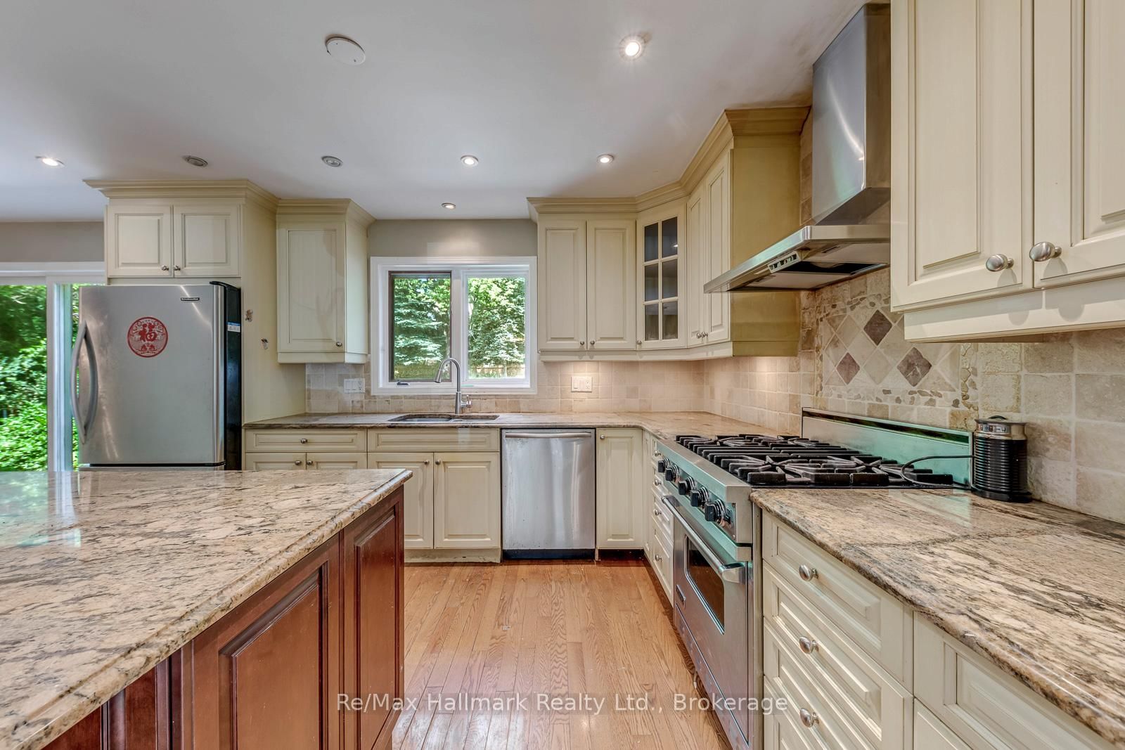 2247 Bennington Oakville,ON L6J 5Z3 — Photo 13