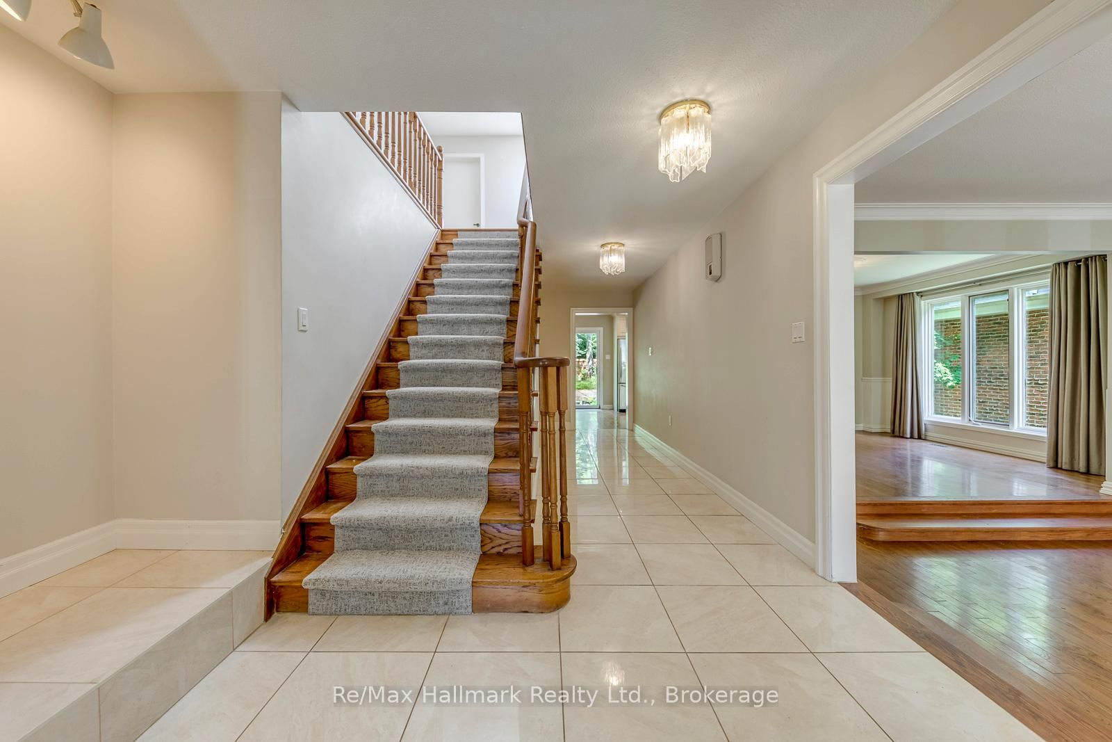 2247 Bennington Oakville,ON L6J 5Z3 — Photo 25