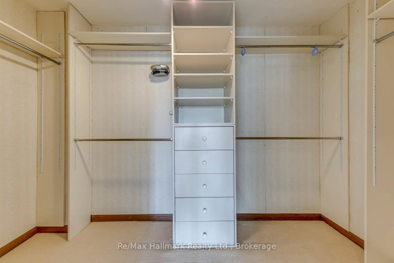 2247 Bennington Oakville,ON L6J 5Z3 — Photo 27