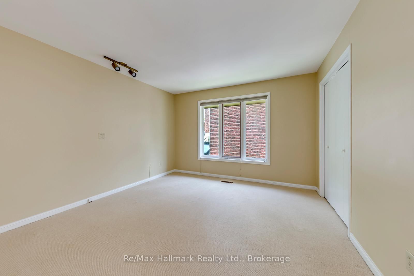 2247 Bennington Oakville,ON L6J 5Z3 — Photo 35