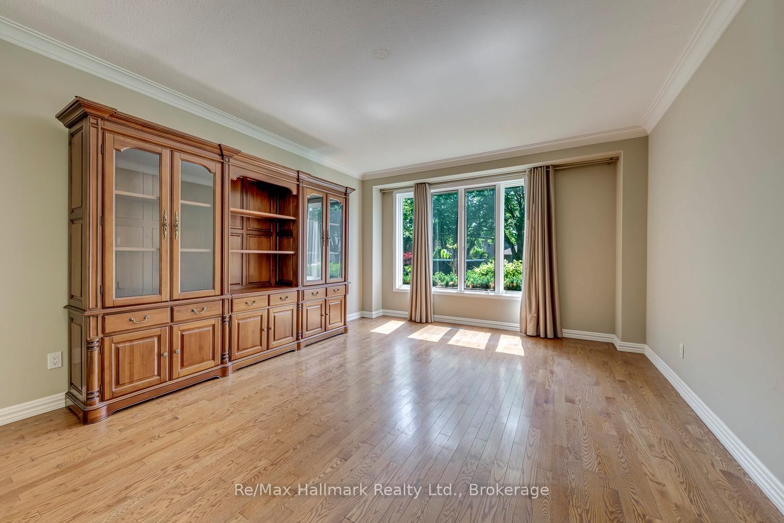 2247 Bennington Oakville,ON L6J 5Z3 — Photo 6