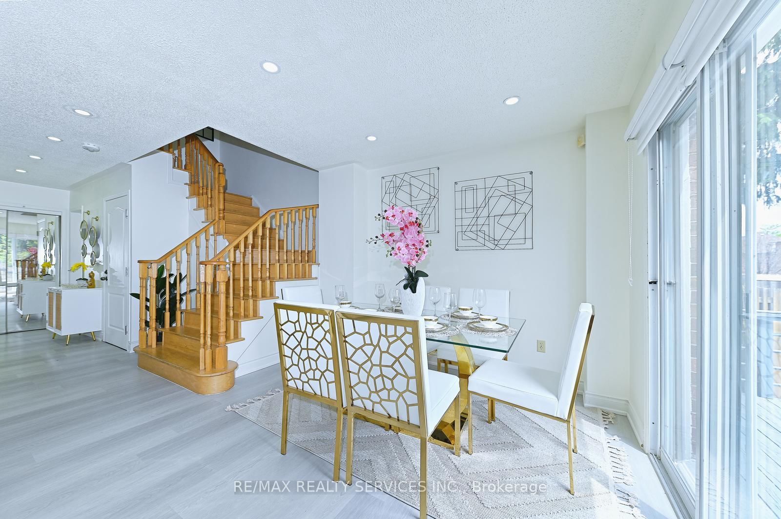 56 Mullis Crescent • Brampton, ON photo 10