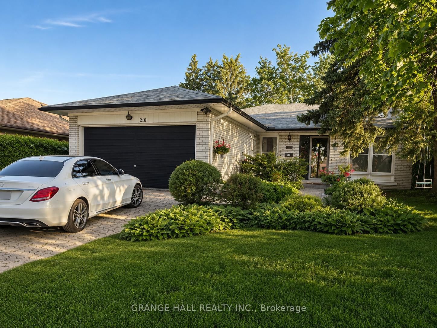 Property at 210 Lloyd Manor