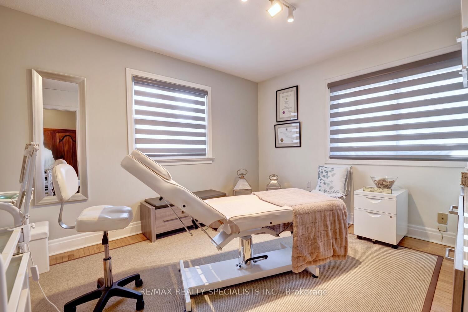 821 Parkland Avenue • Mississauga, ON photo 21