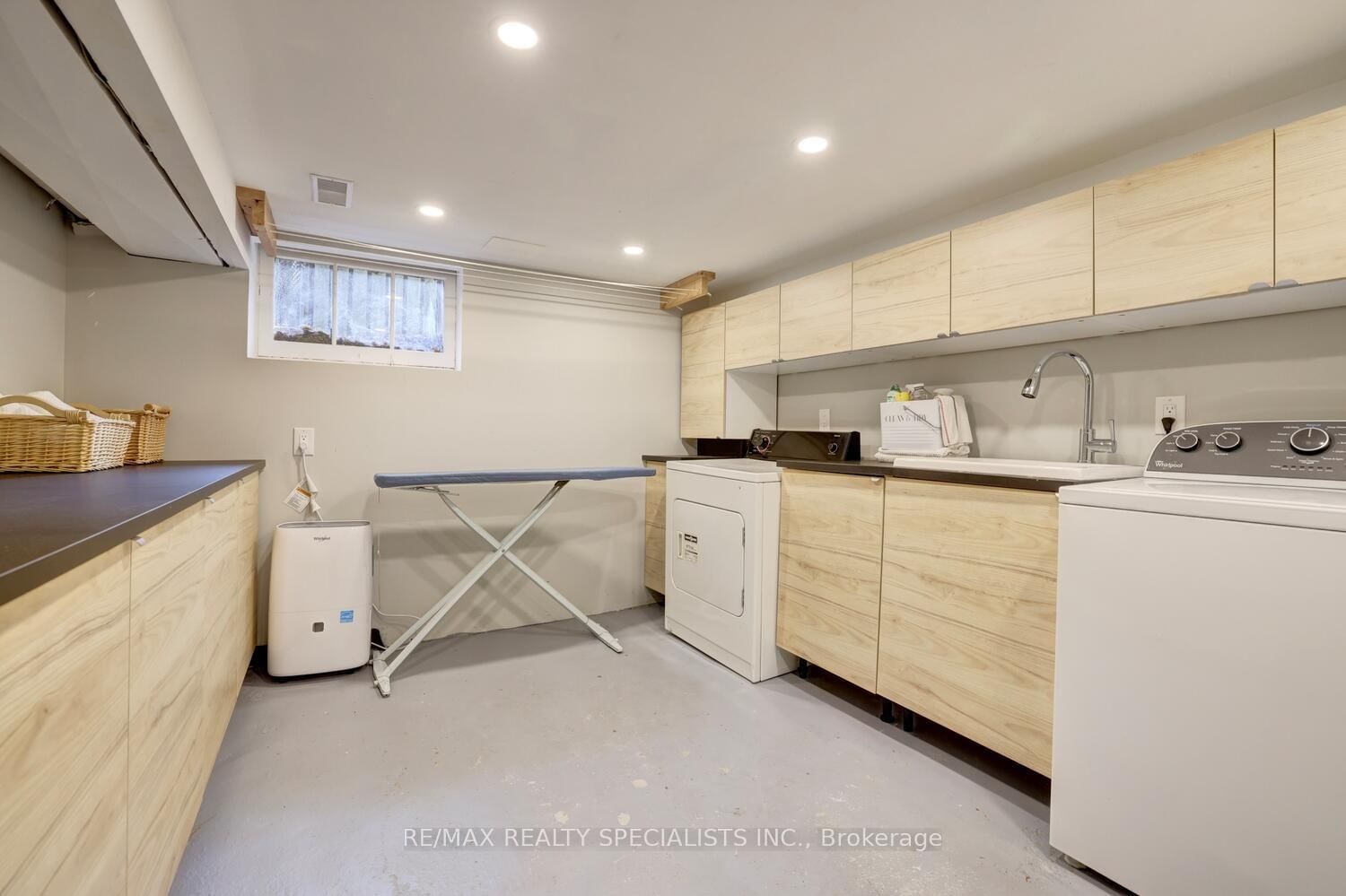 821 Parkland Avenue • Mississauga, ON photo 33