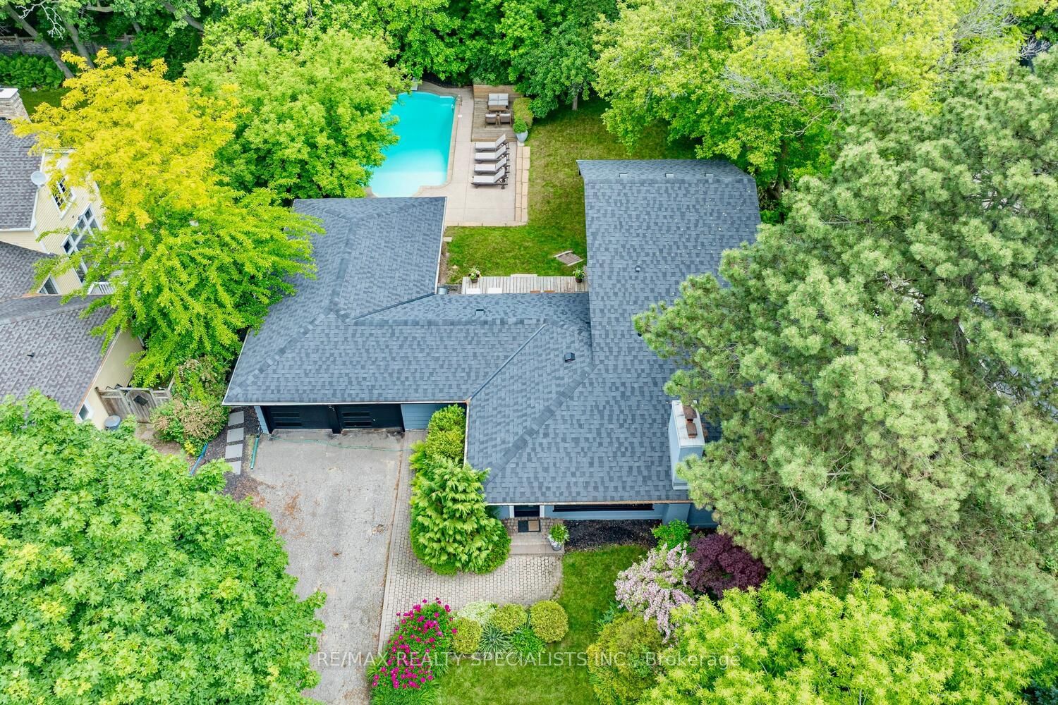 821 Parkland Avenue • Mississauga, ON photo 4
