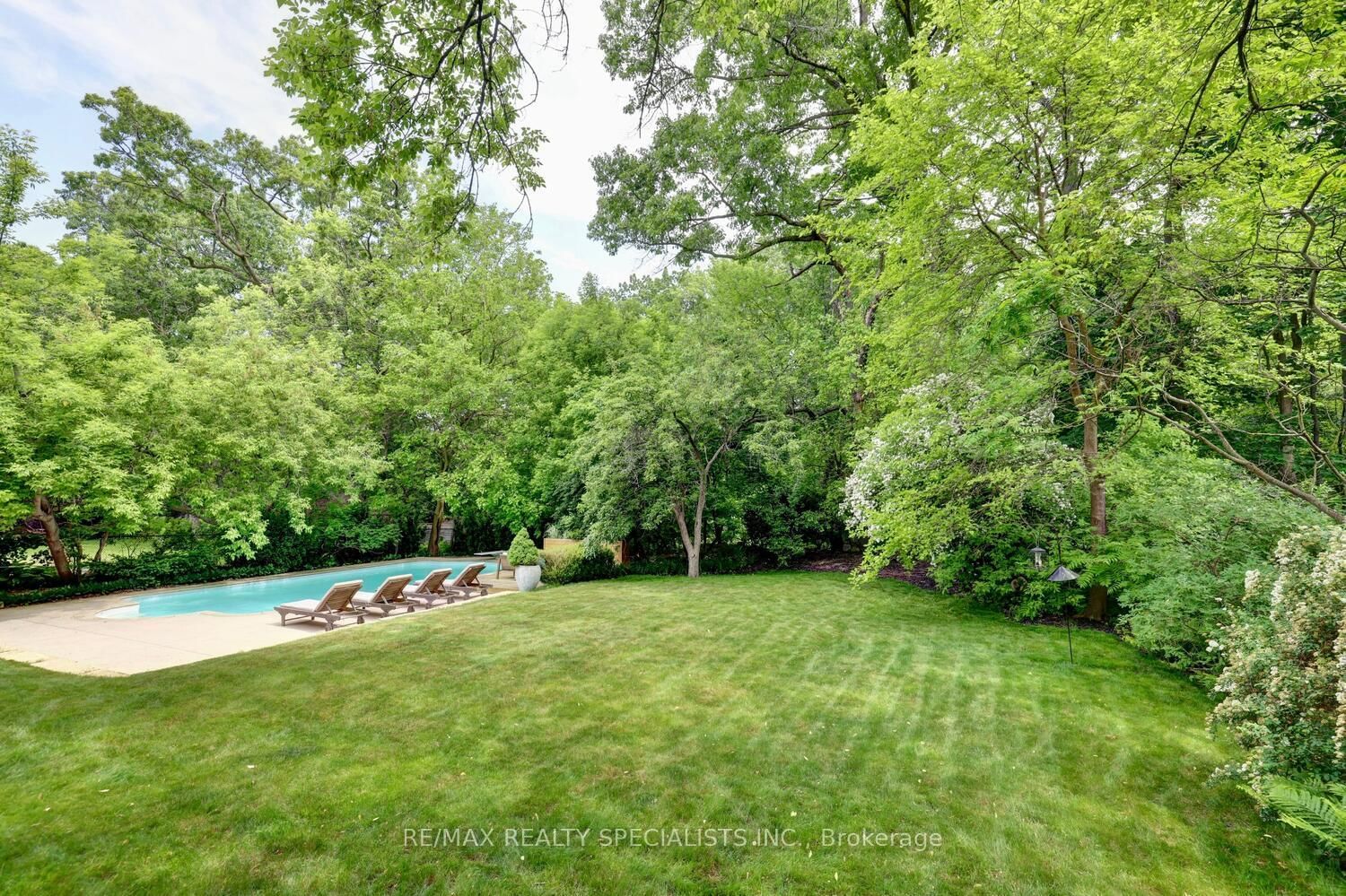 821 Parkland Avenue • Mississauga, ON photo 44