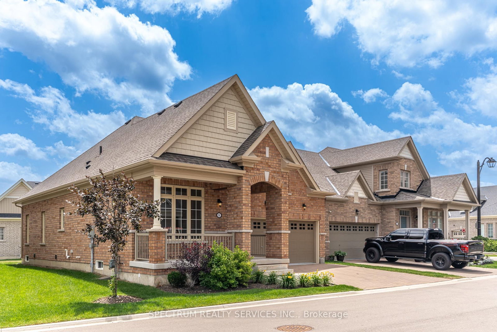 8 Abelia Street • Brampton, ON photo 2