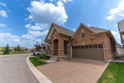8 Abelia Street • Brampton, ON photo 4