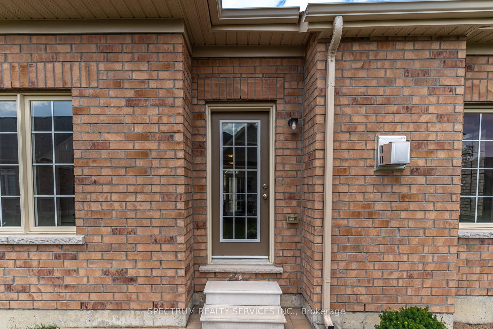 8 Abelia Street • Brampton, ON photo 43
