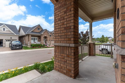 8 Abelia Street • Brampton, ON photo 7