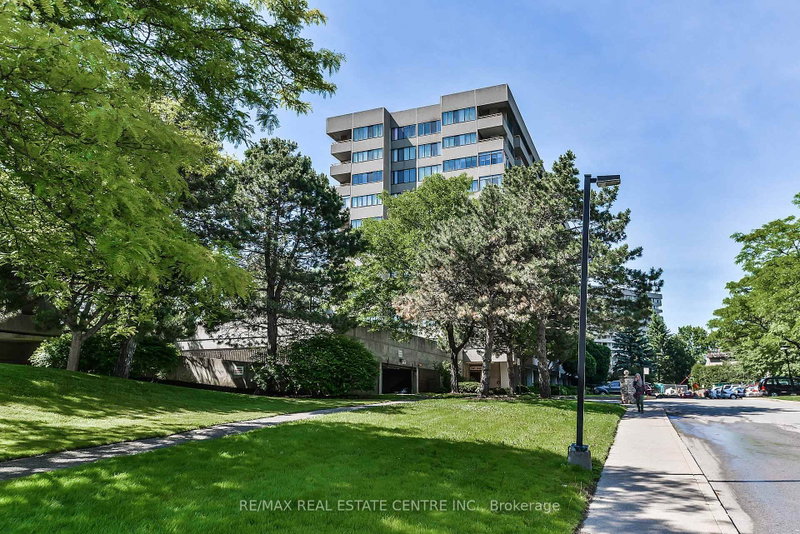 1320 Mississauga Valley Blvd #410, Mississauga, Ontario