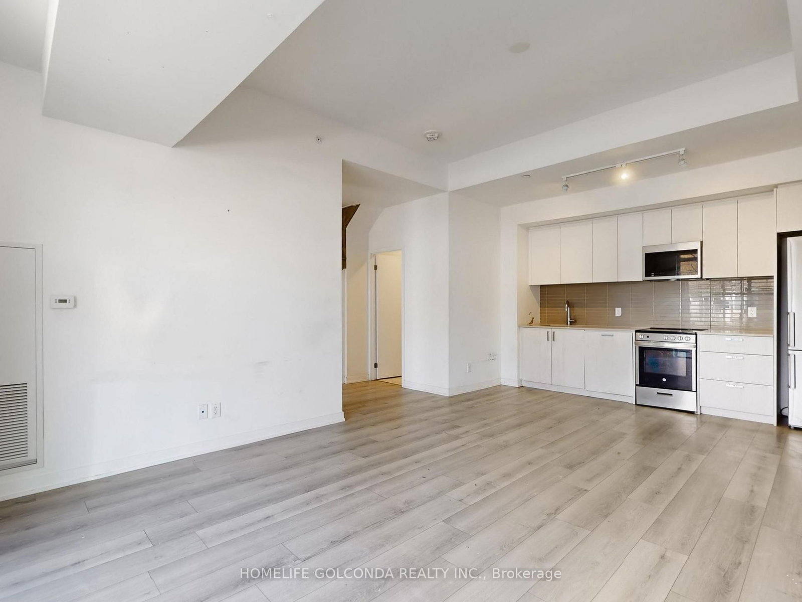 117 Ford Street S • #107 • Toronto, ON photo 11