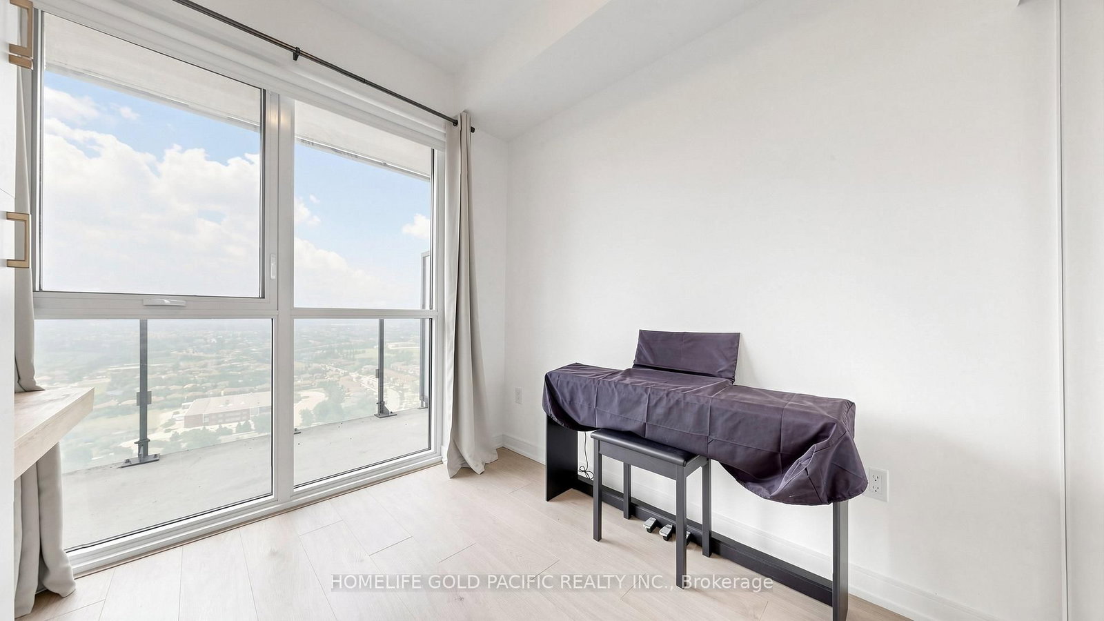 8 Nahani Way • #2708 • Mississauga, ON photo 20