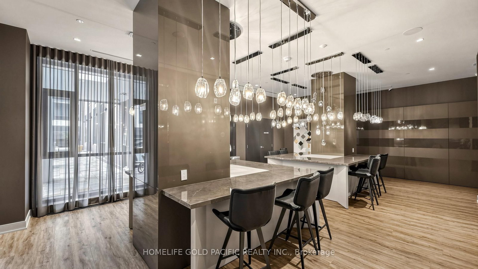8 Nahani Way • #2708 • Mississauga, ON photo 44