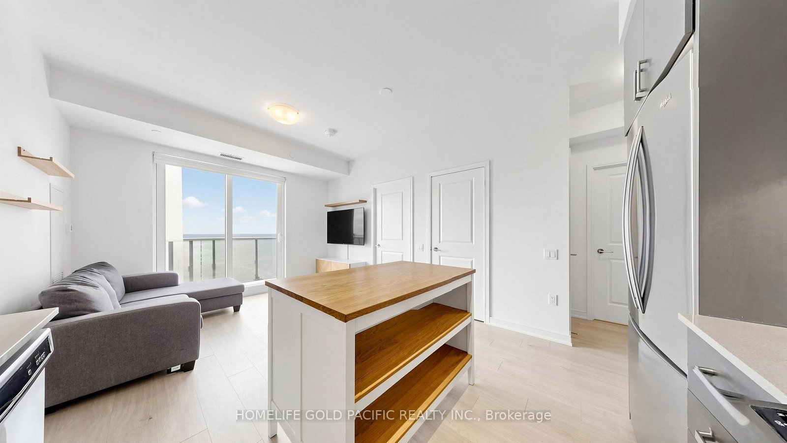 8 Nahani Way • #2708 • Mississauga, ON photo 6