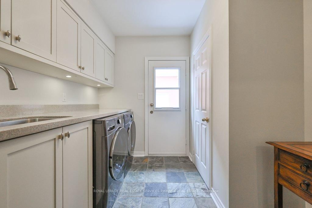 1962 Calgary Court • Mississauga, ON photo 17