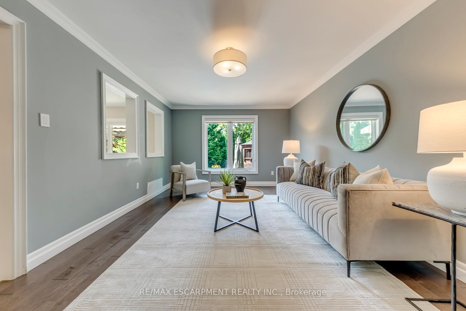 1633 Greenbriar Drive • Oakville, ON photo 11