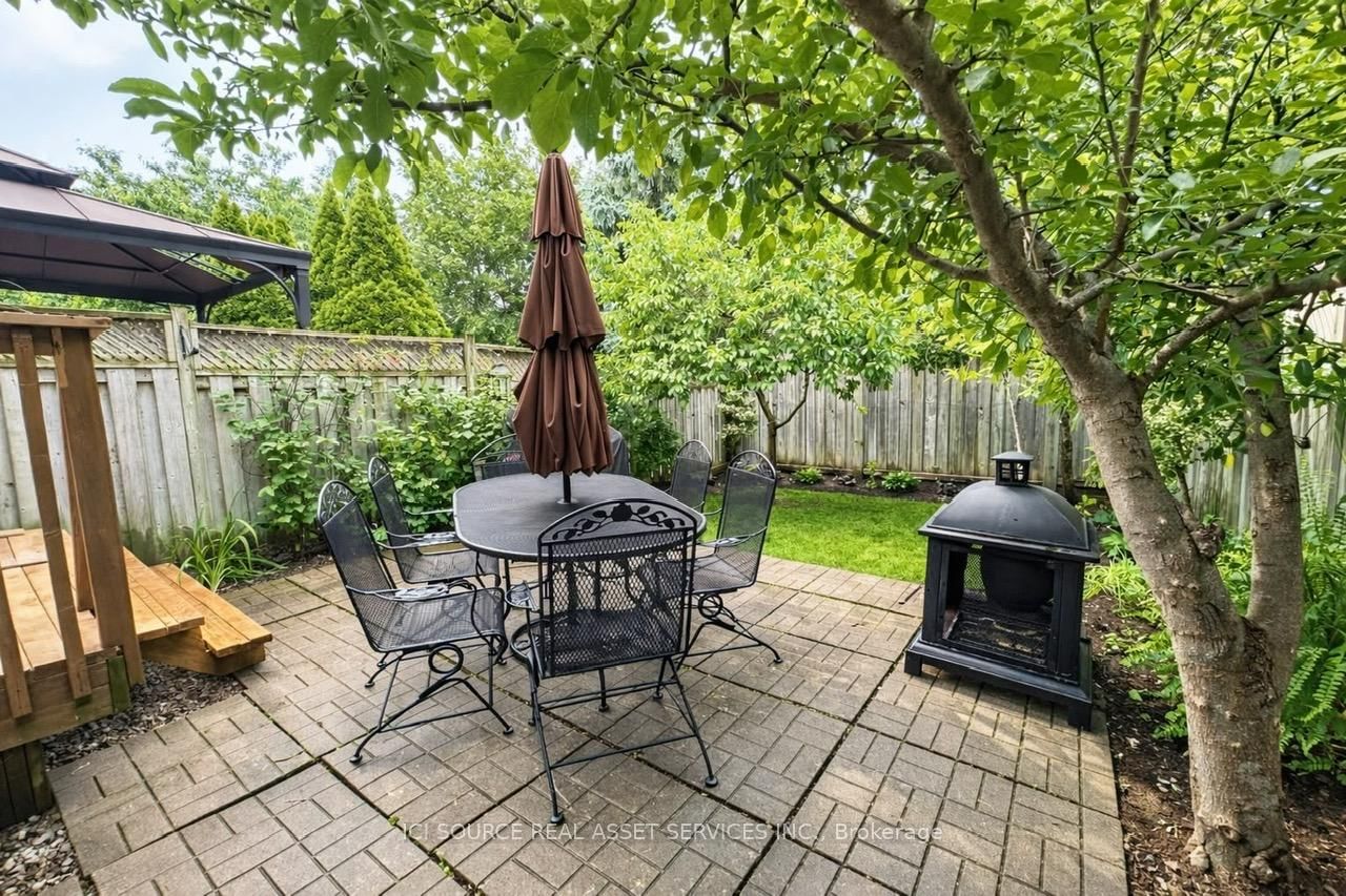 2081 Golden Orchard Trail • Oakville, ON photo 14