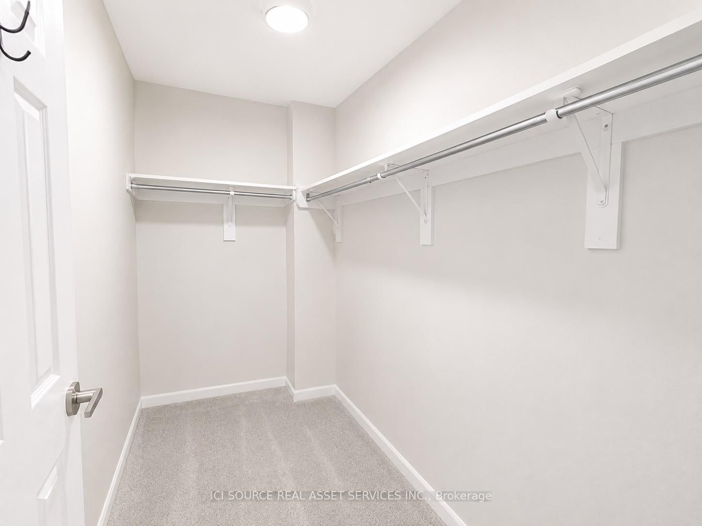 2081 Golden Orchard Trail • Oakville, ON photo 32