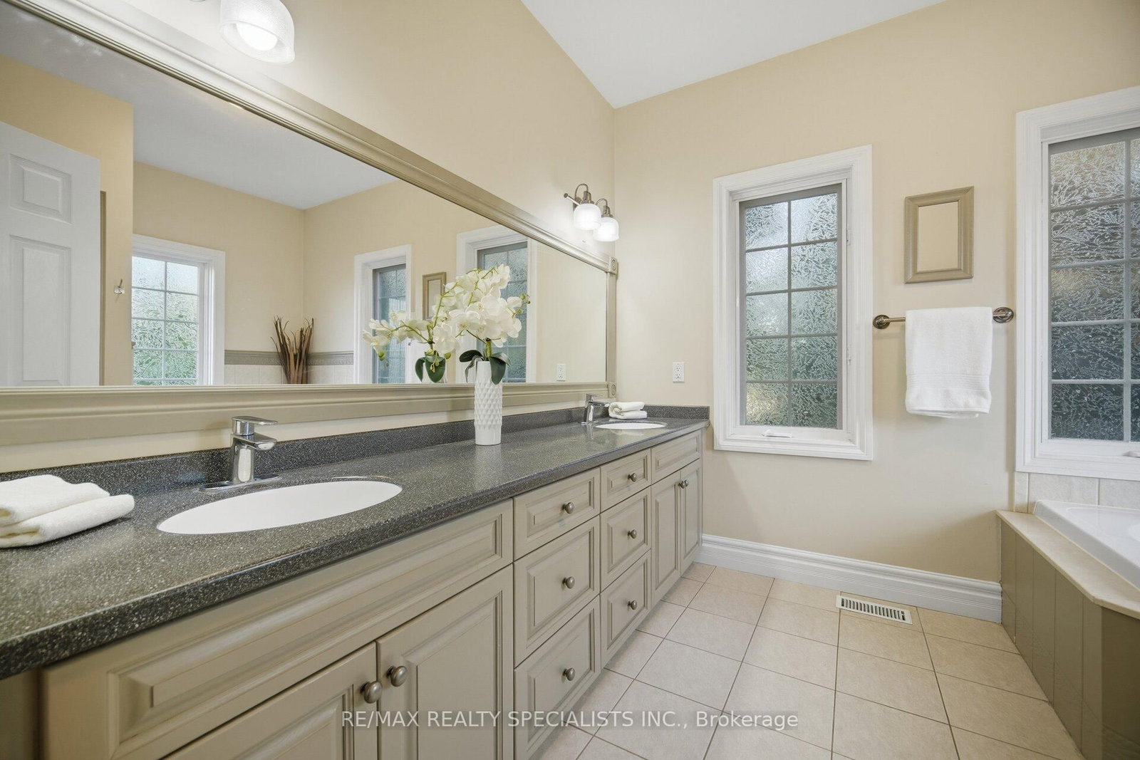 4 Tranquility Court • Caledon, ON photo 26