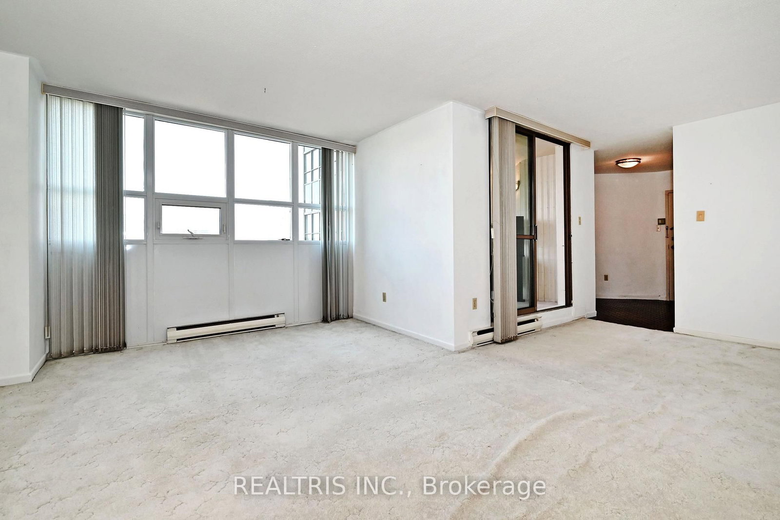 2323 Confederation Mississauga,ON L5B 1R6 — Photo 17