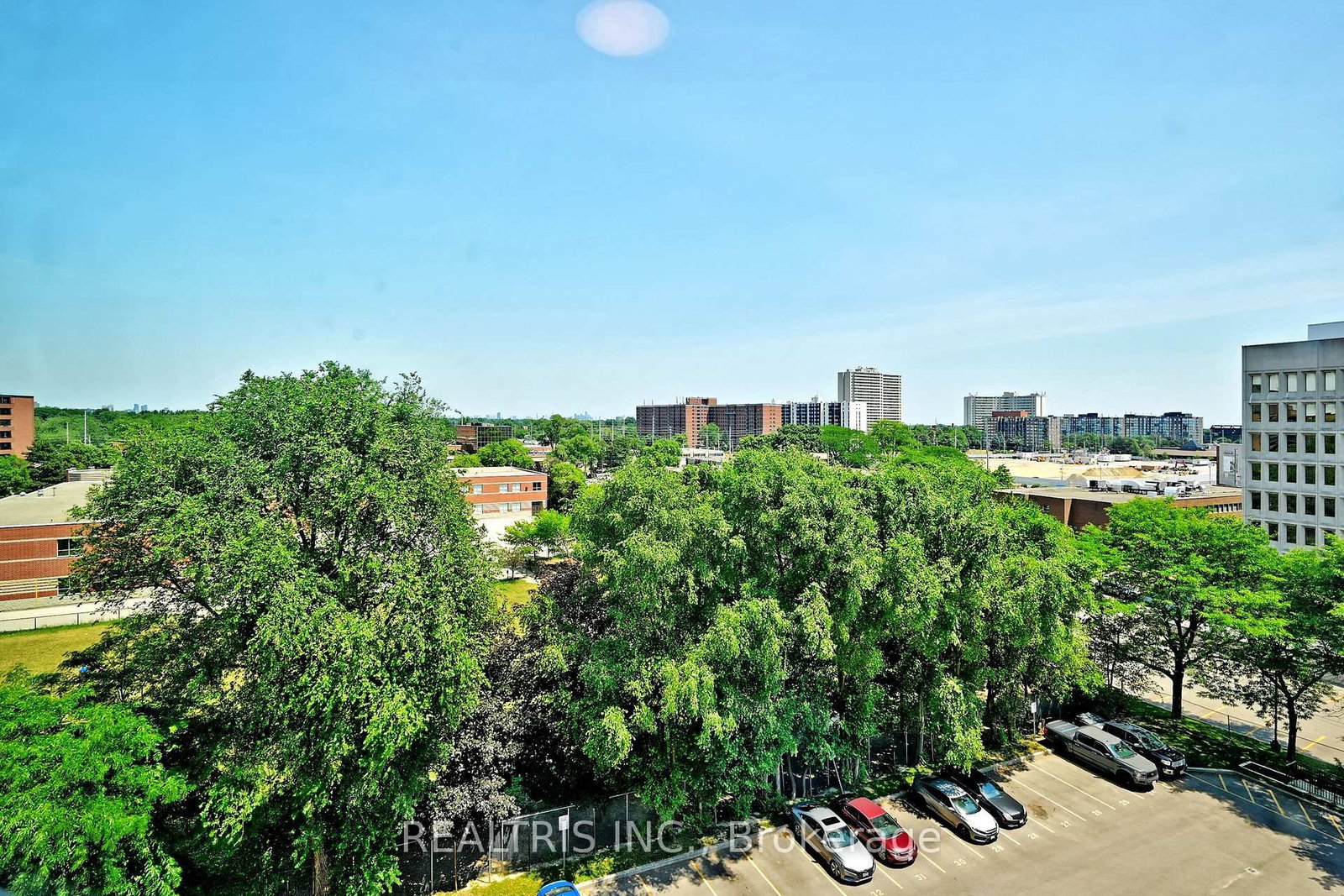 2323 Confederation Mississauga,ON L5B 1R6 — Photo 20