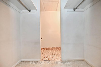 2323 Confederation Mississauga,ON L5B 1R6 — Photo 34
