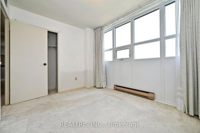2323 Confederation Mississauga,ON L5B 1R6 — Photo 40