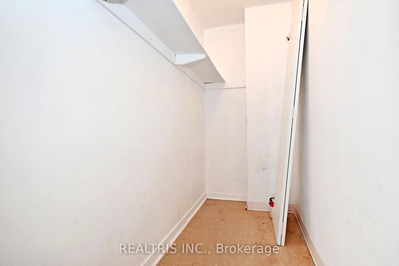 2323 Confederation Mississauga,ON L5B 1R6 — Photo 43
