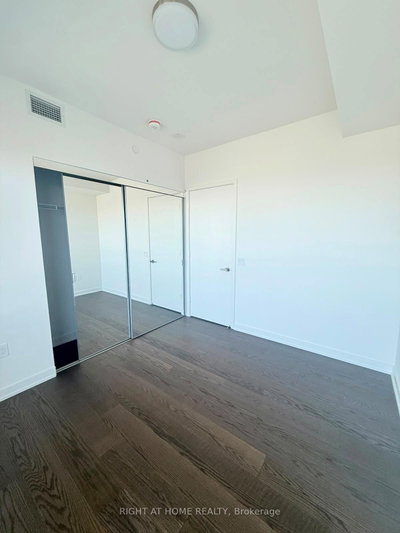 Unit 6708 — 448 Burnhamthorpe Road W — photo 6