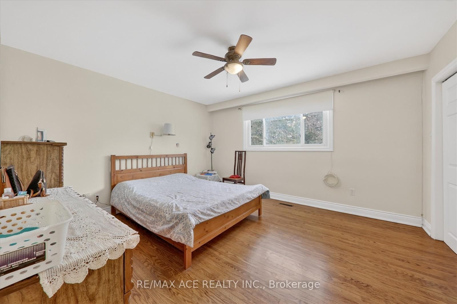 1719 Valentine Gardens • Mississauga, ON photo 20