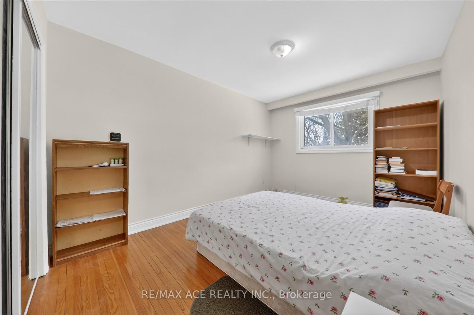 1719 Valentine Gardens • Mississauga, ON photo 24