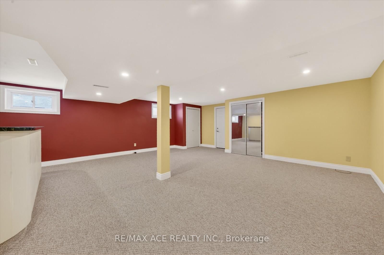 1719 Valentine Gardens • Mississauga, ON photo 32