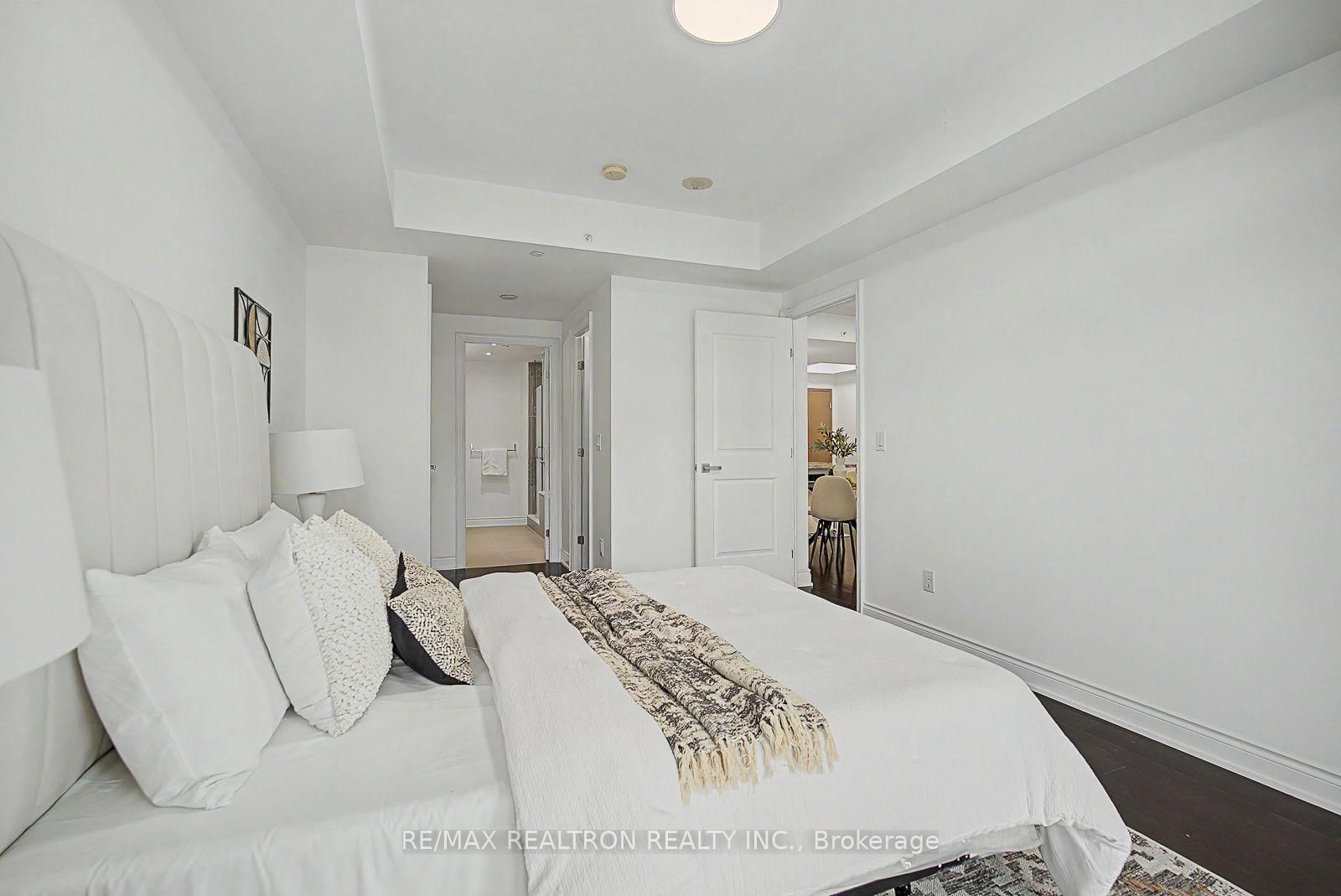 3500 Lakeshore Road W • #229 • Oakville, ON photo 28