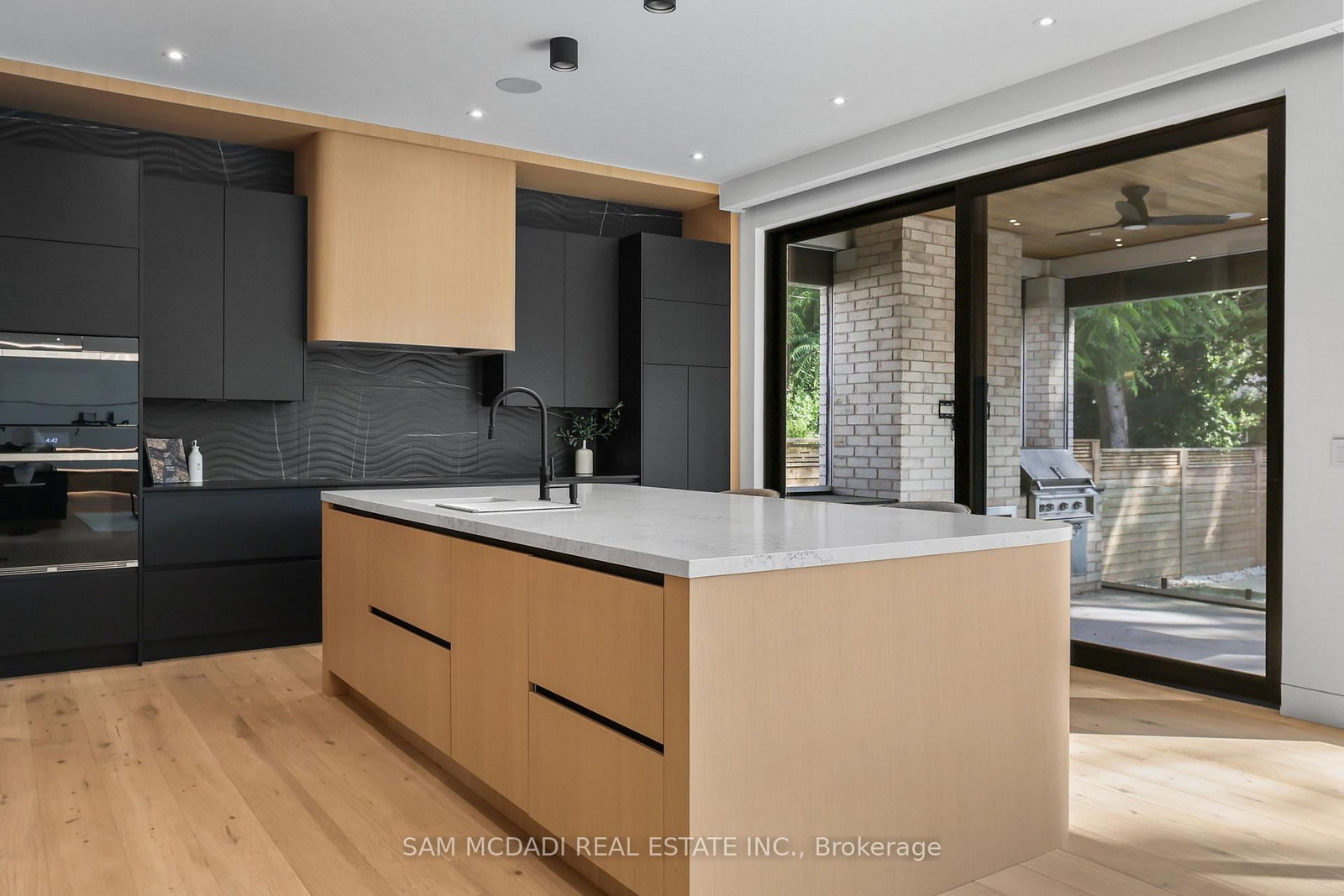 2186 Harcourt Crescent • Mississauga, ON photo 10