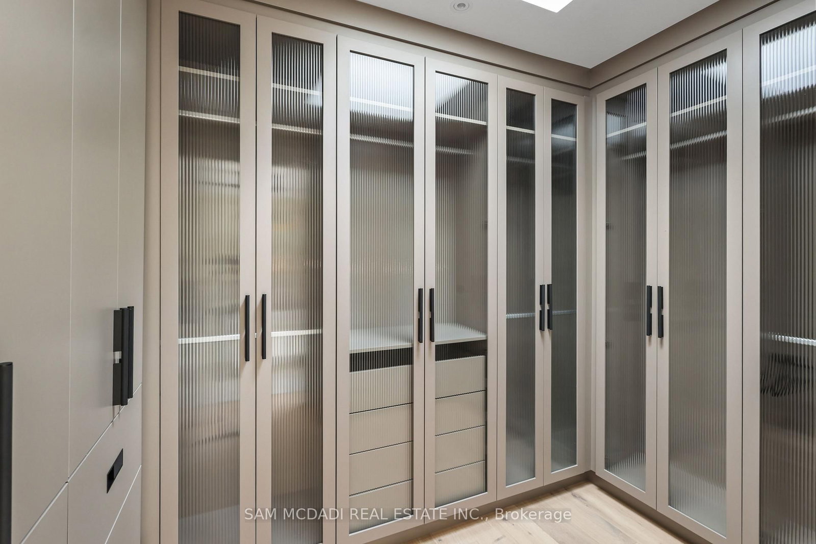 2186 Harcourt Crescent • Mississauga, ON photo 26