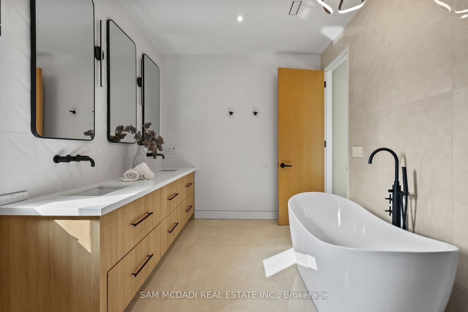 2186 Harcourt Crescent • Mississauga, ON photo 27