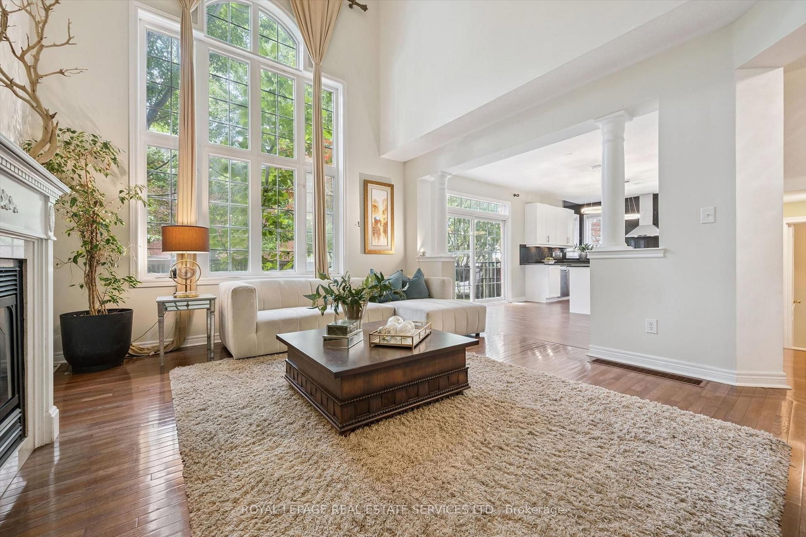 372 Creek Path Avenue • Oakville, ON photo 12